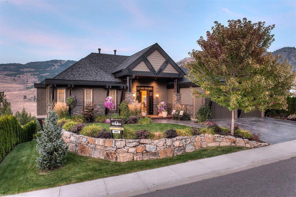 The Guest Suite On The Fairways Kelowna Exterior photo