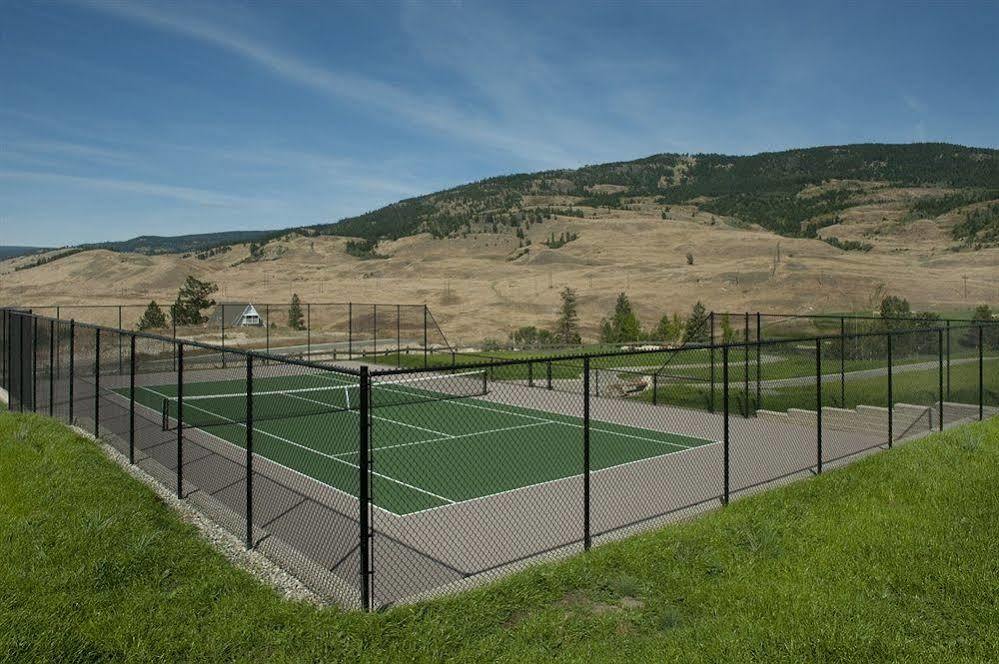 The Guest Suite On The Fairways Kelowna Exterior photo